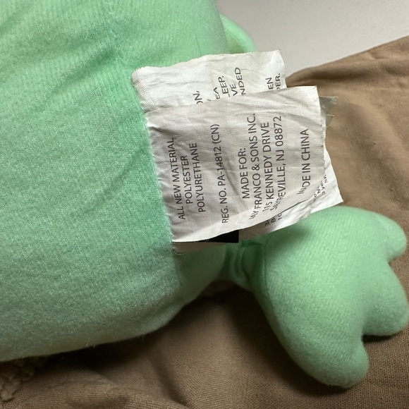 Star Wars by Jay Franco and Son Star Wars Baby Yoda Plush pillow The mandalorian - Picture 14 of 16